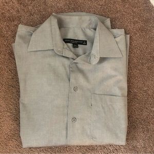 Men’s Warehouse Grey Button Down Shirt/Dress Shirt